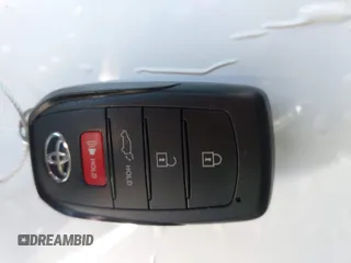 2024 Toyota Venza LE z VIN JTEAAAAH7RJ160035, wystawiony jako IAAI lot #42045367 z przebiegiem 11 788 mil mil oraz . Historia ofert i sprzedaży dostępna na DreamBid. Obrazek 11.