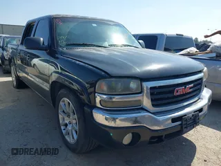 2006 GMC Sierra 1500 SLE1 z VIN 2GTEC13T661116311, wystawiony jako IAAI lot #41594765 z przebiegiem 172 213 mil mil oraz . Historia ofert i sprzedaży dostępna na DreamBid. Obrazek 1.