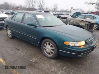 1999 Buick Regal LS with VIN 2G4WB52K1X1464263, listed as a IAAI auction lot 41494513 with 281,976 mi miles. Bid and sale history available at carsss.com. Image 1.
