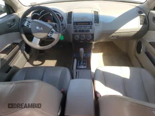 2006 Nissan Altima SL z VIN 1N4BL11D06C187454, wystawiony jako Copart lot #53852605 z przebiegiem 261 204 mil mil oraz Szkoda całkowita • Salvage title. Historia ofert i sprzedaży dostępna na DreamBid. Obrazek 8.