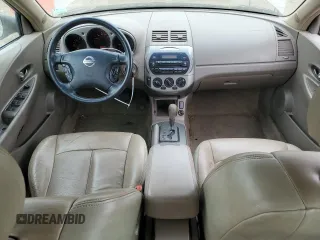 2003 Nissan Altima SE z VIN 1N4BL11D53C290140, wystawiony jako Copart lot #54163955 z przebiegiem 183 313 mil mil oraz Szkoda całkowita • Salvage title. Historia ofert i sprzedaży dostępna na DreamBid. Obrazek 8.