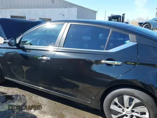 2020 Nissan Altima S with VIN 1N4BL4BV6LC274098, listed as a IAAI auction lot 41881624 with 133,843 mi miles and . Bid and sale history available at DreamBid. Image 13.