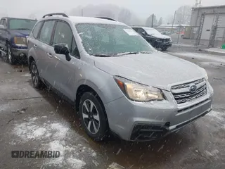 2017 Subaru Forester z VIN JF2SJABC7HH568604, wystawiony jako IAAI lot #41546292 z przebiegiem 153 557 mil mil oraz . Historia ofert i sprzedaży dostępna na DreamBid. Obrazek 1.