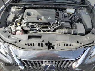 2022 Lexus ES 300h with VIN 58ADA1C17NU017617, listed as a Copart auction lot 61970855 with 16,988 mi miles and Salvage title. Bid and sale history available at DreamBid. Image 11.