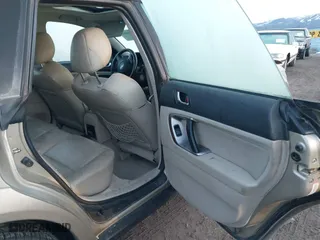 2008 Subaru Outback (Natl) XT Ltd with VIN 4S4BP63C186304066, listed as a IAAI auction lot 41193892 with 219,516 mi miles. Bid and sale history available at carsss.com. Image 8.