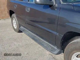 2006 Chevrolet Tahoe LS with VIN 1GNEC13V16R109010, listed as a IAAI auction lot 41516326 with 116,024 mi miles and . Bid and sale history available at DreamBid. Image 6.