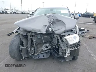 2019 Dodge Durango SXT Plus z VIN 1C4RDHAG0KC575352, wystawiony jako IAAI lot #42047245 z przebiegiem Nie podano mil oraz . Historia ofert i sprzedaży dostępna na DreamBid. Obrazek 6.