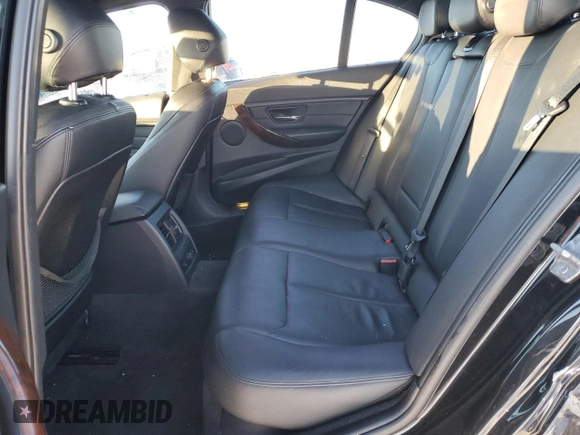 2013 BMW 3 Series 335i xDrive with VIN WBA3B9G58DNP39653, listed as a Copart auction lot 44425195 with 113,858 mi miles and Salvage title. Bid and sale history available at DreamBid. Image 10.