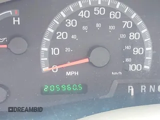 2001 Ford F-150 XLT z VIN 1FTRW07L21KC31753, wystawiony jako IAAI lot #42258913 z przebiegiem 205 960 mil mil oraz . Historia ofert i sprzedaży dostępna na DreamBid. Obrazek 15.