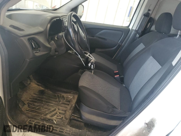 2017 Ram ProMaster City Cargo Tradesman z VIN ZFBERFAB6H6D39181, wystawiony jako Copart lot #59185845 z przebiegiem 152 780 mil mil oraz Nie do naprawy • Non repairable. Historia ofert i sprzedaży dostępna na DreamBid. Obrazek 7.