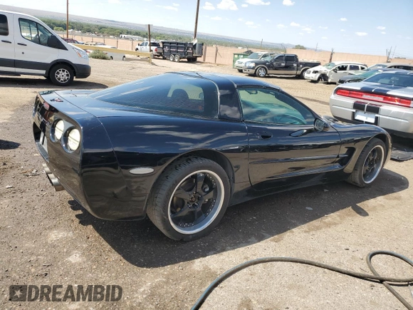 1997 Chevrolet Corvette with VIN 1G1YY22G8V5107138, listed as a Copart auction lot 70486084 with 231,965 mi miles and Salvage Title. Bid and sale history available at carsss.com. Image 3.