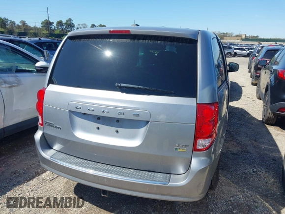 2019 Dodge Grand Caravan GT with VIN 2C4RDGEG0KR640664, listed as a IAAI auction lot 42139160 with 73,591 mi miles and . Bid and sale history available at DreamBid. Image 4.