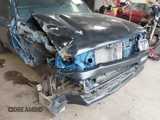 1995 Toyota Pickup с VIN JT4RN13P3S6071569, выставлен на аукционе IAAI как лот 41713298 с пробегом 233 817 миль миль и . История ставок и продаж доступна на DreamBid. Изображение 6.