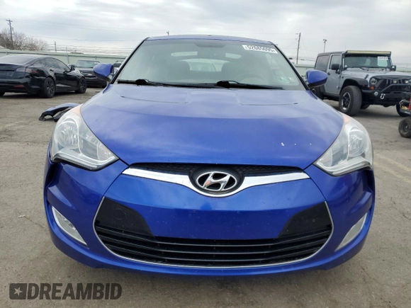 2013 Hyundai Veloster w/Black Int with VIN KMHTC6AD6DU110893, listed as a Copart auction lot 52685095 with 181,504 mi miles and Salvage Title. Bid and sale history available at carsss.com. Image 5.