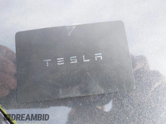2024 Tesla Model 3 z VIN 5YJ3E1EA4RF742745, wystawiony jako IAAI lot #42085235 z przebiegiem 28 094 mil mil oraz . Historia ofert i sprzedaży dostępna na DreamBid. Obrazek 11.