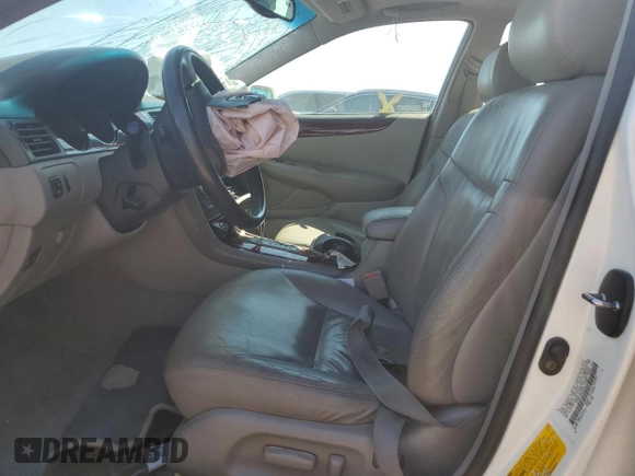 2002 Lexus ES 300 with VIN JTHBF30GX25012392, listed as a Copart auction lot 48133365 with 134,720 mi miles and Salvage Title. Bid and sale history available at DreamBid. Image 7.