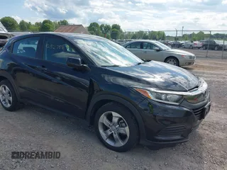 2022 Honda HR-V LX with VIN 3CZRU6H3XNM769861, listed as a IAAI auction lot 42527531 with 21,814 mi miles and . Bid and sale history available at DreamBid. Image 1.