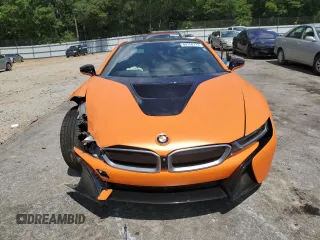 2015 BMW i8 z VIN WBY2Z2C55FV391447, wystawiony jako Copart lot #60150713 z przebiegiem 84 305 mil mil oraz . Historia ofert i sprzedaży dostępna na DreamBid. Obrazek 5.