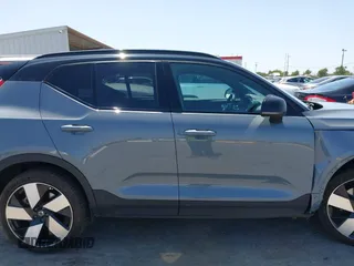2023 Volvo XC40 Ultimate с VIN YV4ED3UM9P2004004, выставлен на аукционе IAAI как лот 42518982 с пробегом 33 775 миль миль и . История ставок и продаж доступна на DreamBid. Изображение 13.
