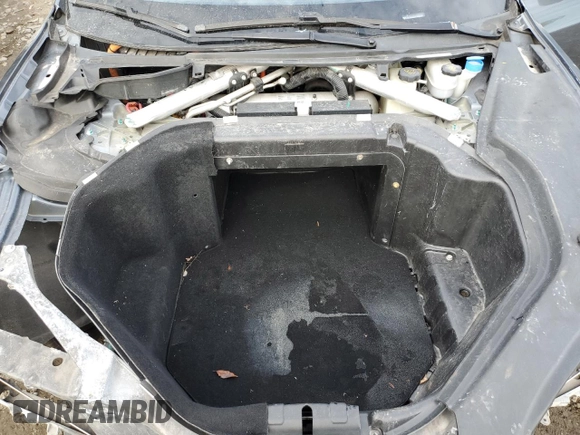 2014 Tesla Model S 60 with VIN 5YJSA1H14EFP28471, listed as a Copart auction lot 73715834 with 99,442 mi miles and Clean Title. Bid and sale history available at DreamBid. Image 11.