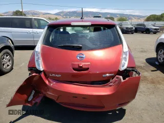 2015 Nissan LEAF SV with VIN 1N4AZ0CP2FC316001, listed as a Copart auction lot 62564533 with 64,069 mi miles. Bid and sale history available at carsss.com. Image 6.