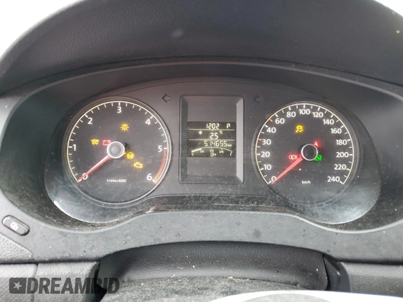 2011 Volkswagen Jetta Comfortline with VIN 3VWDL7AJ4BM007572, listed as a Copart auction lot 86758914 with 514,655 mi miles and Salvage title. Bid and sale history available at DreamBid. Image 9.