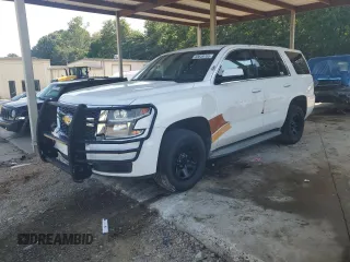 2015 Chevrolet Tahoe Commercial z VIN 1GNLC2EC1FR588912, wystawiony jako Copart lot #63649745 z przebiegiem 180 601 mil mil oraz Czysty tytuł • Clean title. Historia ofert i sprzedaży dostępna na DreamBid. Obrazek 1.