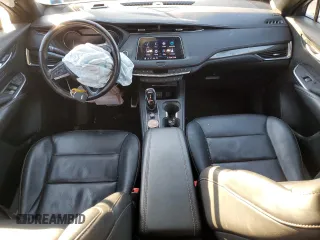 2020 Cadillac XT4 AWD Sport z VIN 1GYFZFR45LF071151, wystawiony jako Copart lot #88923965 z przebiegiem 52 555 mil mil oraz Nie do naprawy • Non repairable. Historia ofert i sprzedaży dostępna na DreamBid. Obrazek 8.