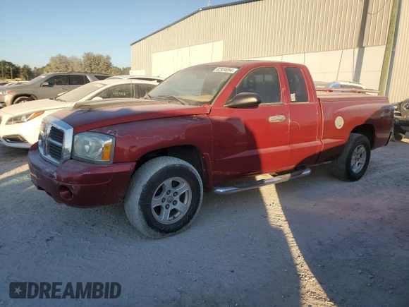 2006 Dodge Dakota SLT with VIN 1D7HW42NX6S518864, listed as a Copart auction lot 82934094 with 179,075 mi miles and Clean Title. Bid and sale history available at carsss.com. Image 1.
