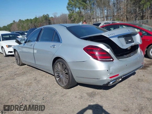 2018 Mercedes-Benz S 560 with VIN WDDUG8DB6JA421486, listed as a IAAI auction lot 41784582 with 21,379 mi miles and . Bid and sale history available at carsss.com. Image 3.