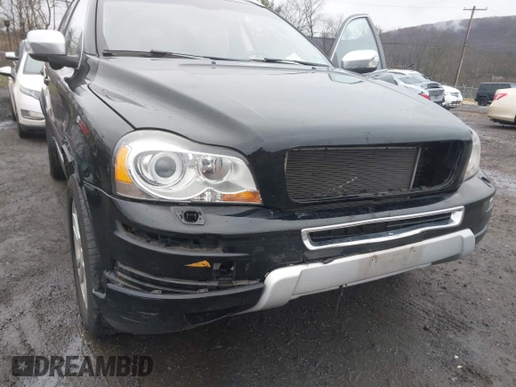 2013 Volvo XC90 Premier Plus with VIN YV4952CZ9D1645029, listed as a IAAI auction lot 41982841 with 132,556 mi miles and . Bid and sale history available at DreamBid. Image 6.