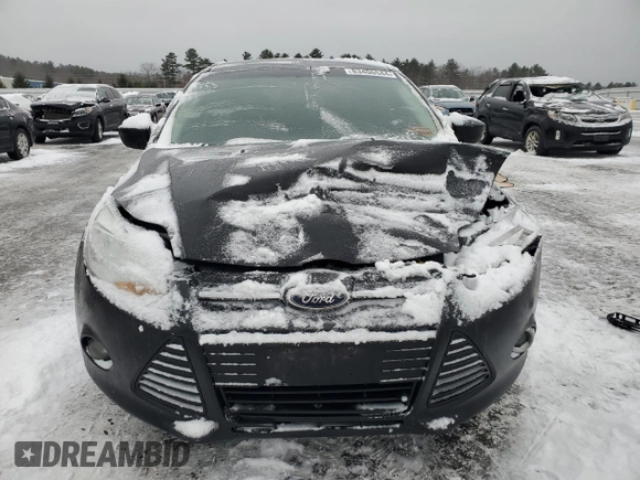 2012 Ford Focus SE with VIN 1FAHP3F26CL460281, listed as a Copart auction lot 83406544 with 147,530 mi miles and Salvage Title. Bid and sale history available at DreamBid. Image 5.