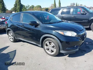 2017 Honda HR-V EX with VIN 3CZRU5H51HG707490, listed as a IAAI auction lot 40683194 with 83,216 mi miles. Bid and sale history available at carsss.com. Image 1.