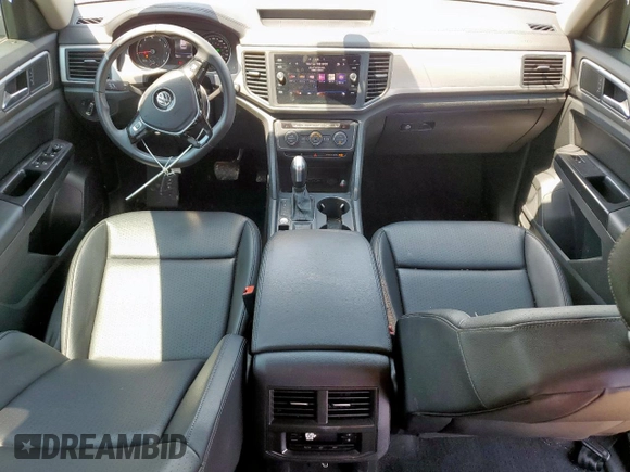 2020 Volkswagen Atlas SE z VIN 1V2DP2CA6LC500601, wystawiony jako Copart lot #60668825 z przebiegiem 50 011 mil mil oraz Szkoda całkowita • Salvage title. Historia ofert i sprzedaży dostępna na DreamBid. Obrazek 8.