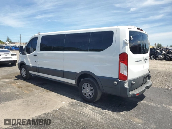 2017 Ford Transit XL z VIN 1FBZX2ZM9HKA20885, wystawiony jako Copart lot #65899095 z przebiegiem 65 243 mil mil oraz Czysty tytuł • Clean title. Historia ofert i sprzedaży dostępna na DreamBid. Obrazek 2.