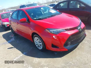 2018 Toyota Corolla L z VIN 2T1BURHE8JC064327, wystawiony jako IAAI lot #42030090 z przebiegiem 75 632 mil mil oraz . Historia ofert i sprzedaży dostępna na DreamBid. Obrazek 1.