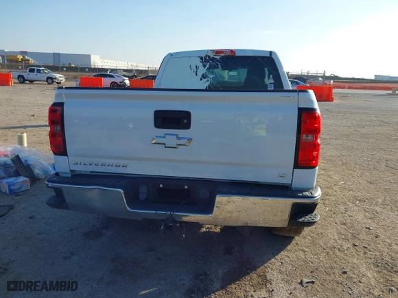 2014 Chevrolet Silverado 1500 LT with VIN 1GCRCREC2EZ278679, listed as a IAAI auction lot 41237424 with 146,932 mi miles. Bid and sale history available at carsss.com. Image 17.