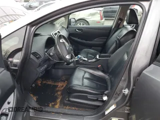 2015 Nissan LEAF SL z VIN 1N4AZ0CP2FC331579, wystawiony jako Copart lot #44030985 z przebiegiem 59 732 mil mil oraz Szkoda całkowita • Salvage title. Historia ofert i sprzedaży dostępna na DreamBid. Obrazek 7.