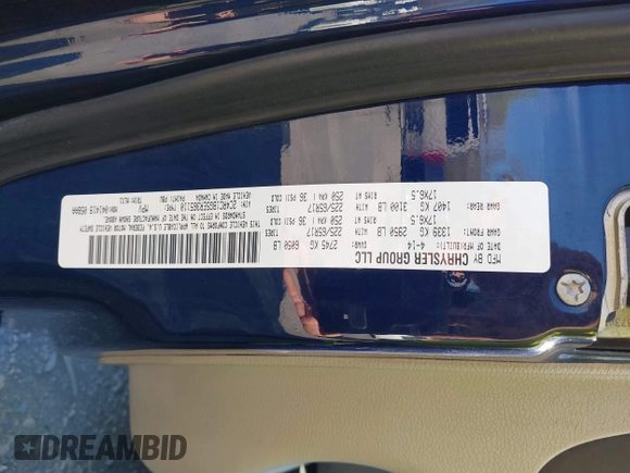 2014 Chrysler Town & Country Touring with VIN 2C4RC1BG5ER365110, listed as a IAAI auction lot 42138323 with 127,424 mi miles. Bid and sale history available at carsss.com. Image 9.