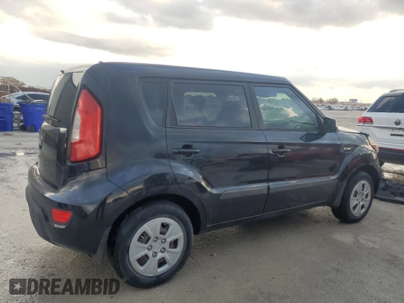 2013 Kia Soul with VIN KNDJT2A52D7535555, listed as a Copart auction lot 85111924 with 73,362 mi miles and Salvage Title. Bid and sale history available at carsss.com. Image 3.