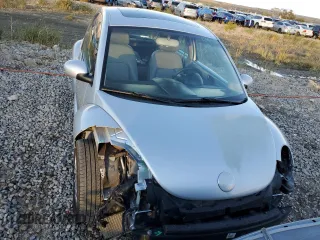 2005 Volkswagen New Beetle Coupe GLS with VIN 3VWCR31C65M418142, listed as a Copart auction lot 78430224 with 22,127 mi miles and Salvage Title. Bid and sale history available at carsss.com. Image 5.