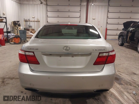 2007 Lexus LS 460 L с VIN JTHGL46F275020190, выставлен на аукционе IAAI как лот 42206196 с пробегом 164 133 миль миль и . История ставок и продаж доступна на DreamBid. Изображение 17.