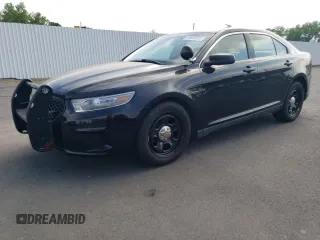 2013 Ford Police Interceptor z VIN 1FAHP2MK0DG201812, wystawiony jako Copart lot #56649705 z przebiegiem 120 914 mil mil oraz Czysty tytuł • Clean title. Historia ofert i sprzedaży dostępna na DreamBid. Obrazek 1.