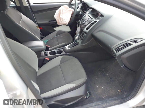 2014 Ford Focus SE with VIN 1FADP3K2XEL449744, listed as a IAAI auction lot 41829228 with 103,032 mi miles. Bid and sale history available at carsss.com. Image 5.
