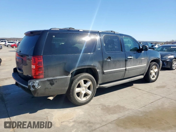 2009 Chevrolet Suburban LTZ with VIN 1GNFC36099R206170, listed as a Copart auction lot 46954815 with 272,788 mi miles and Clean title. Bid and sale history available at DreamBid. Image 3.
