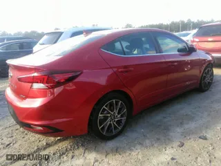 2019 Hyundai Elantra SEL with VIN 5NPD84LF4KH486061, listed as a IAAI auction lot 40950500 with 80,290 mi miles. Bid and sale history available at carsss.com. Image 4.