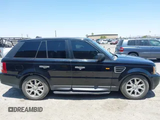 2008 Land Rover Range Rover Sport HSE with VIN SALSF25408A184613, listed as a IAAI auction lot 42582838 with 166,969 mi miles and . Bid and sale history available at DreamBid. Image 13.