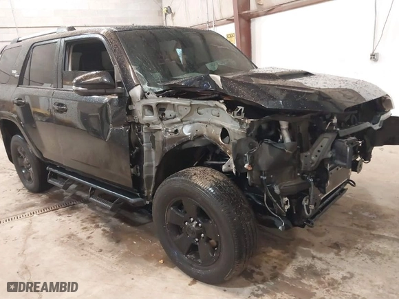 2017 Toyota 4Runner SR5 with VIN JTEBU5JR8H5421711, listed as a IAAI auction lot 41731575 with 87,356 mi miles. Bid and sale history available at carsss.com. Image 6.