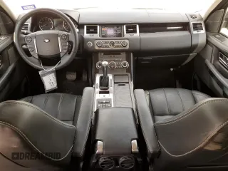 2013 Land Rover Range Rover Sport HSE Lux z VIN SALSK2D47DA800573, wystawiony jako Copart lot #57288585 z przebiegiem 115 126 mil mil oraz Szkoda całkowita • Salvage title. Historia ofert i sprzedaży dostępna na DreamBid. Obrazek 8.
