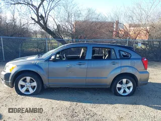 2012 Dodge Caliber SXT z VIN 1C3CDWDA6CD506571, wystawiony jako IAAI lot #41845451 z przebiegiem 99 496 mil mil oraz . Historia ofert i sprzedaży dostępna na DreamBid. Obrazek 14.